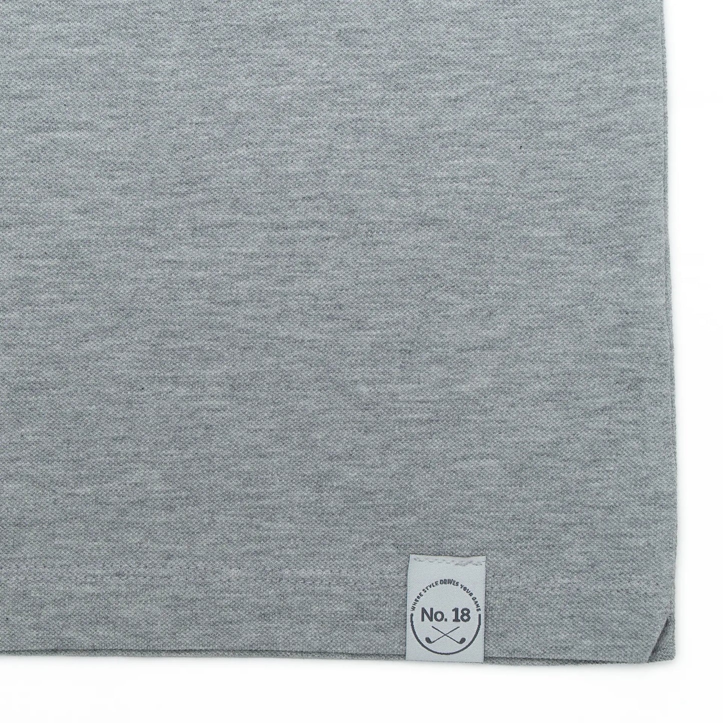 Golf-Shirt grau mit Patch von No. 18